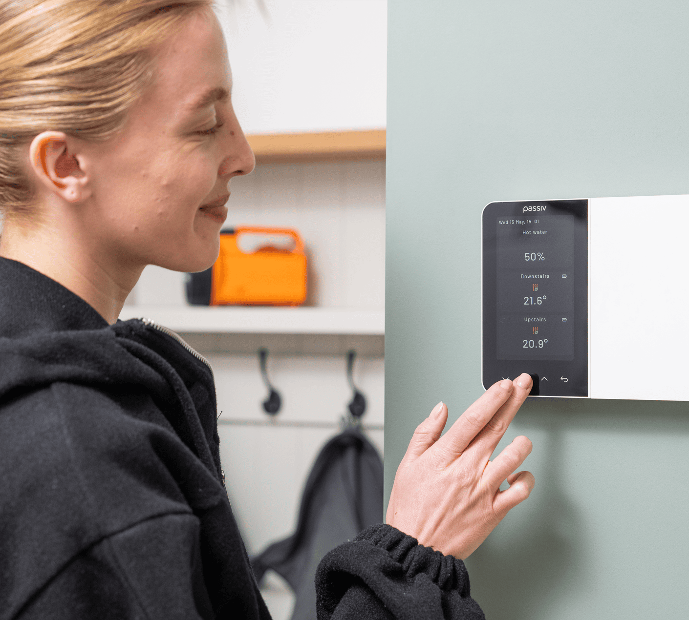 Homeowner using Passiv programmer